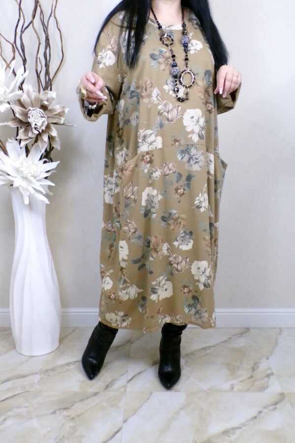 ROCHIE VALYA