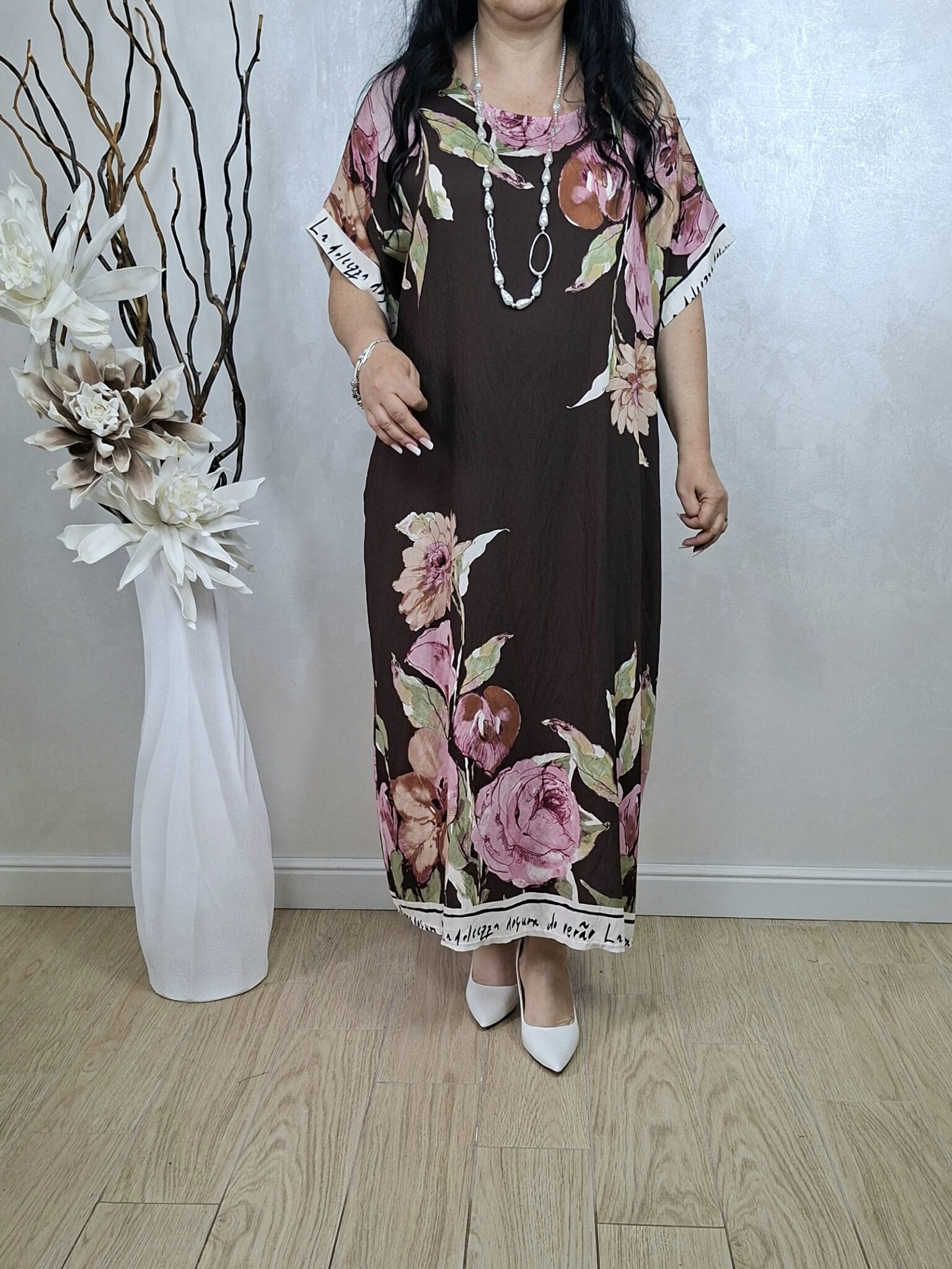 ROCHIE ANA-maro